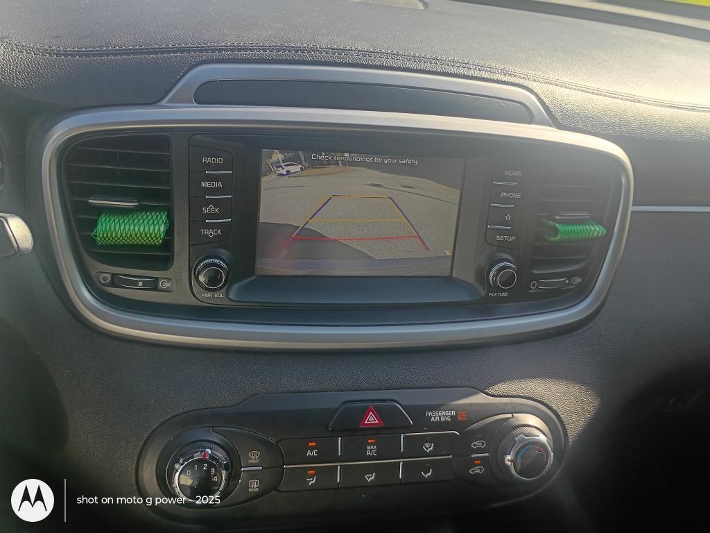 2019 Kia Sorento L - Photo 7